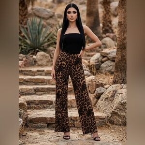 Kelly & Diane Leopard Print Flare Womens Pants Size 6 Brown Black Animal Print